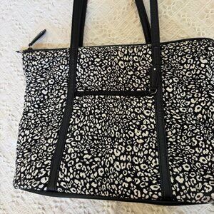 Vera Bradley Camocat Leopard print pattern